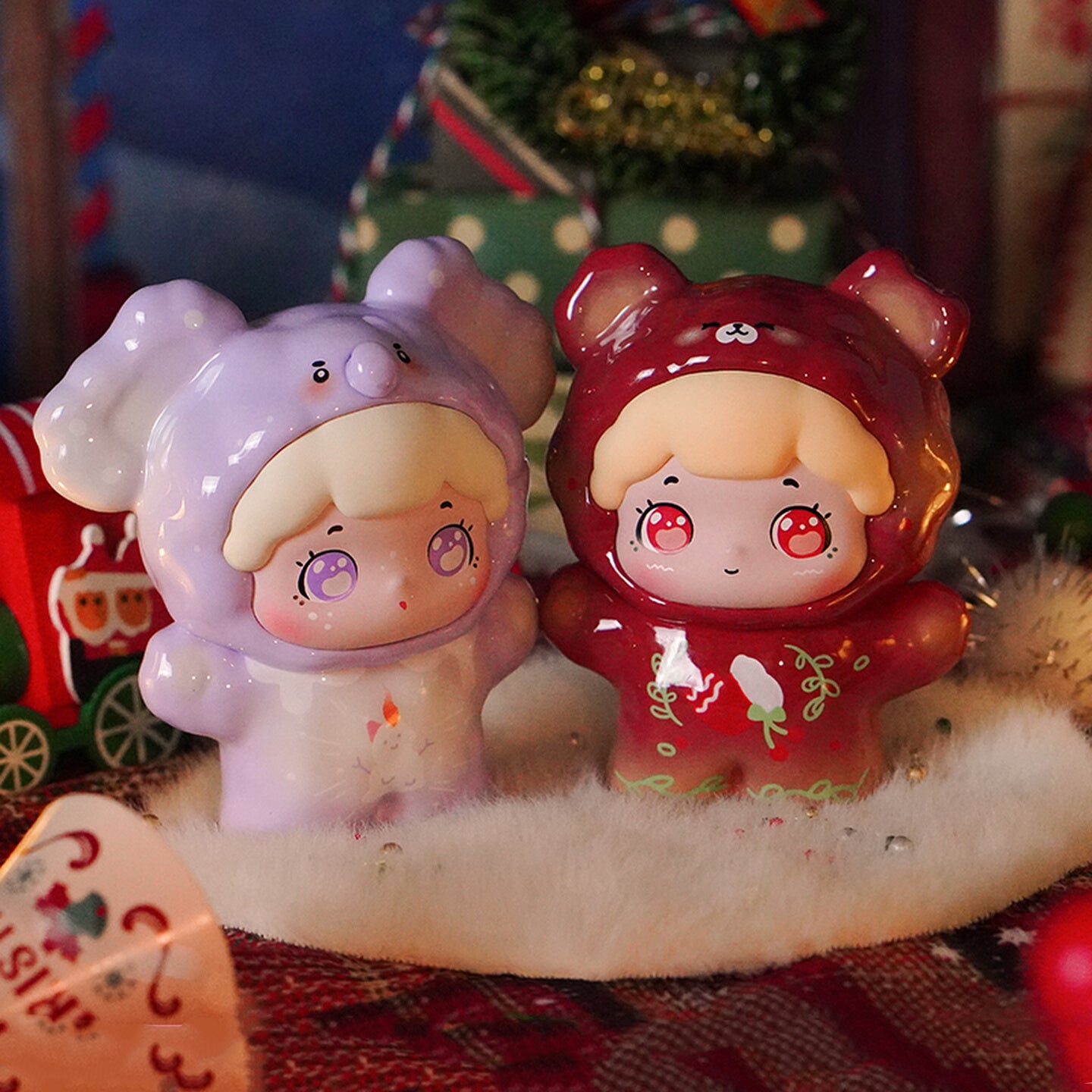 BaoBao's Pet Store Christmas Carnival Wreath & Aurora Series Figures