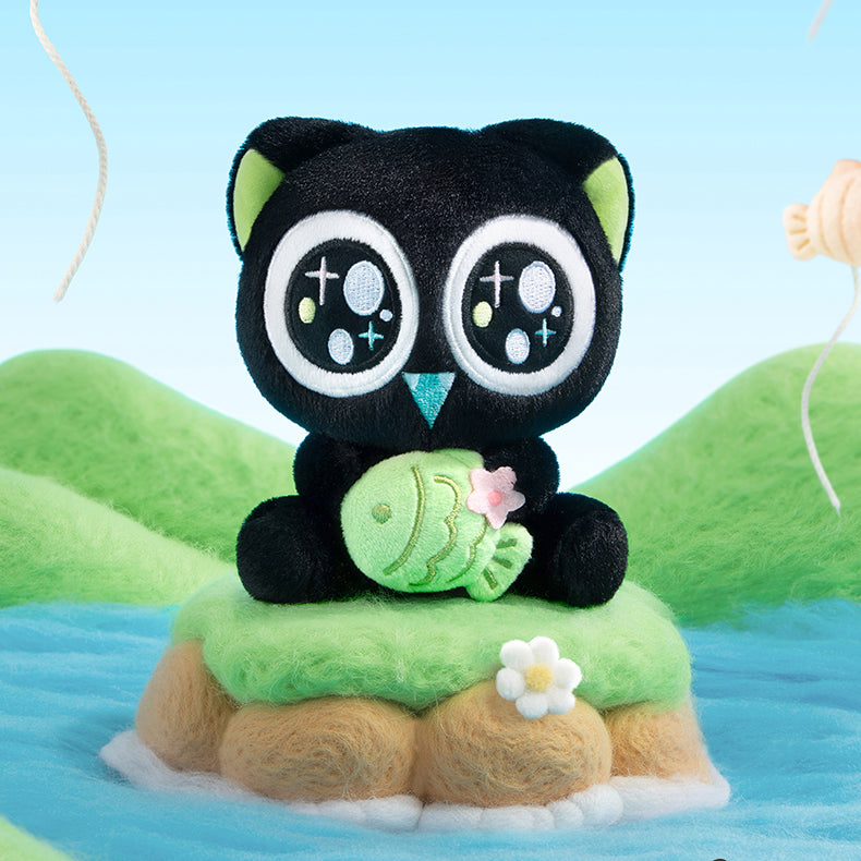 Luo Xiaohei Hug Series Plush Pendant Dolls