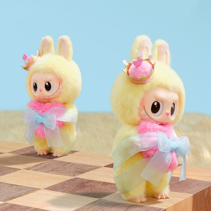 THE MONSTERS LABUBU Let's Checkmate Series Vinyl Plush Hanging Card