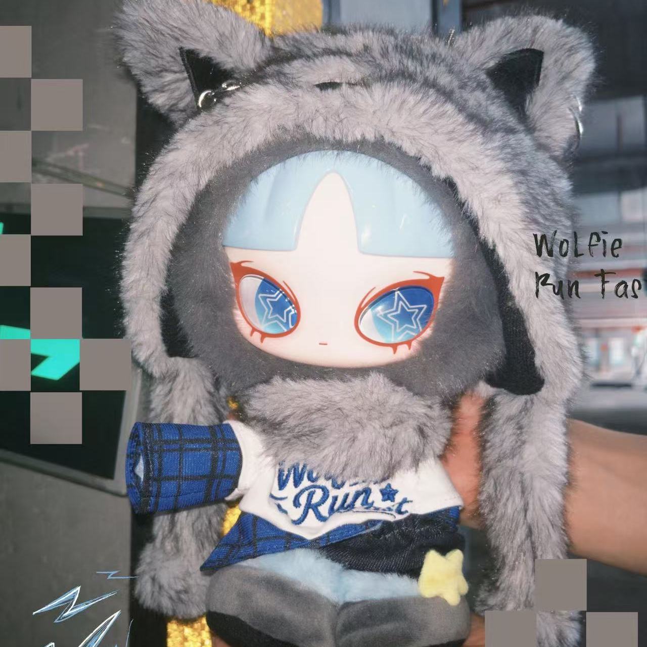 INN'S Wolfie Run Fast Plush Doll