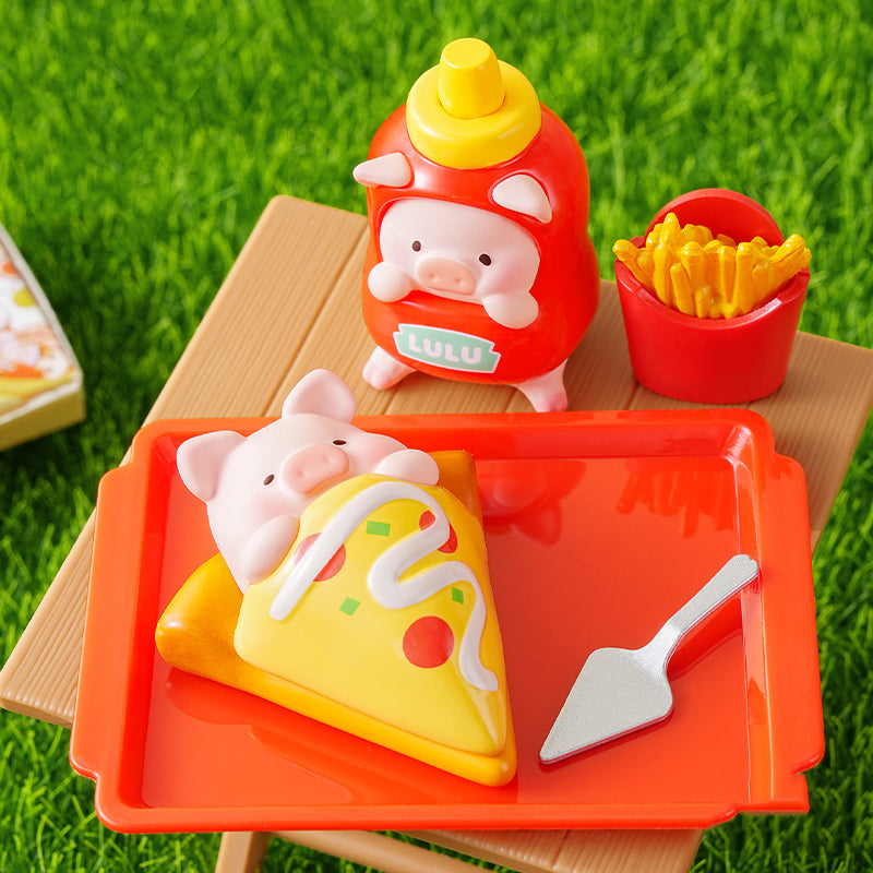 LuLu the Piggy Picnic Party Series Mini Beans Figures