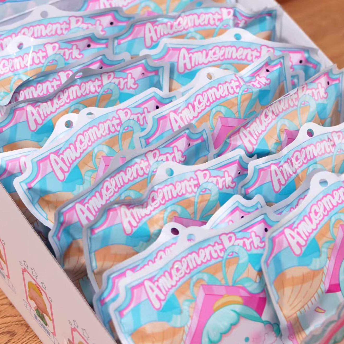 Vuuyoo Cute & Fun Amusement Park Series Mini Beans Figures