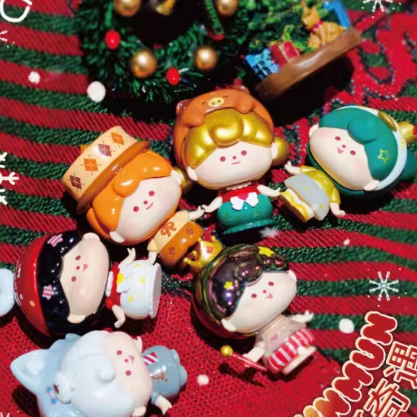 Munmun's Christmas Adventure Series Mini Beans Figures