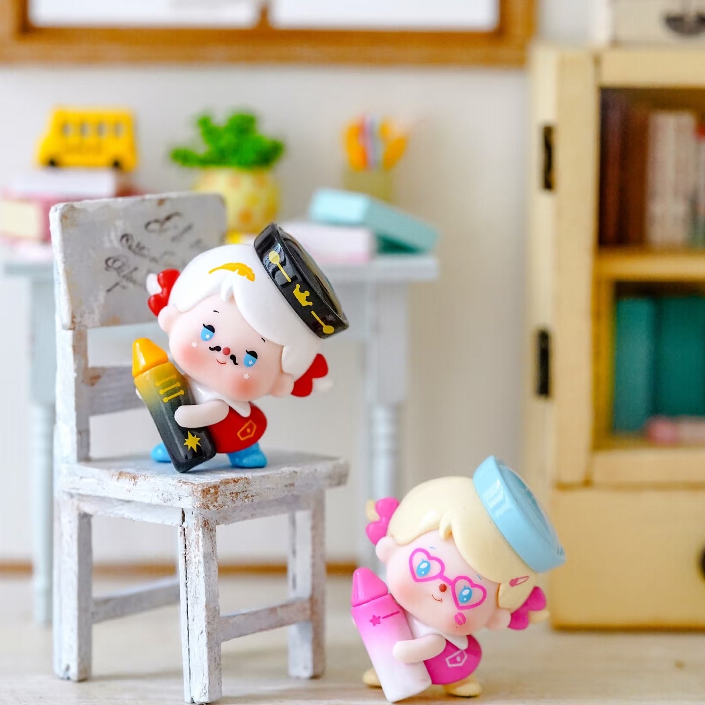 Mhaia Graffiti Series Mini Bean Figurines